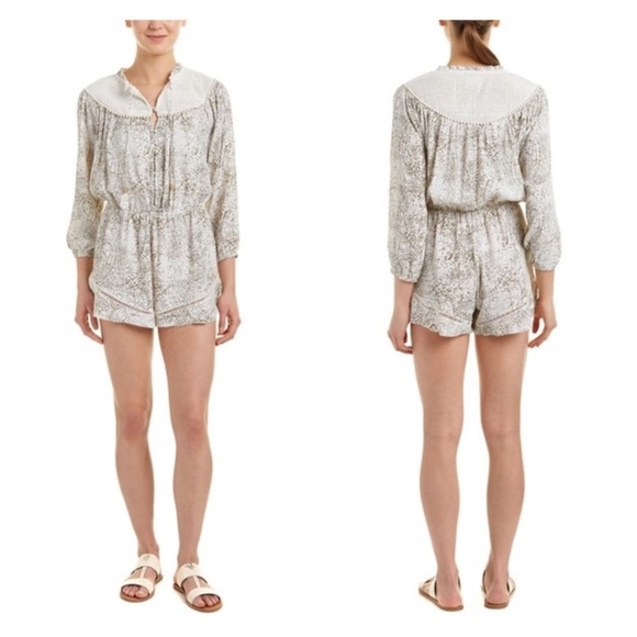Saylor Jackie Yoke Lace Printed Beaded Romper NWT Small - Picture 13 of 13